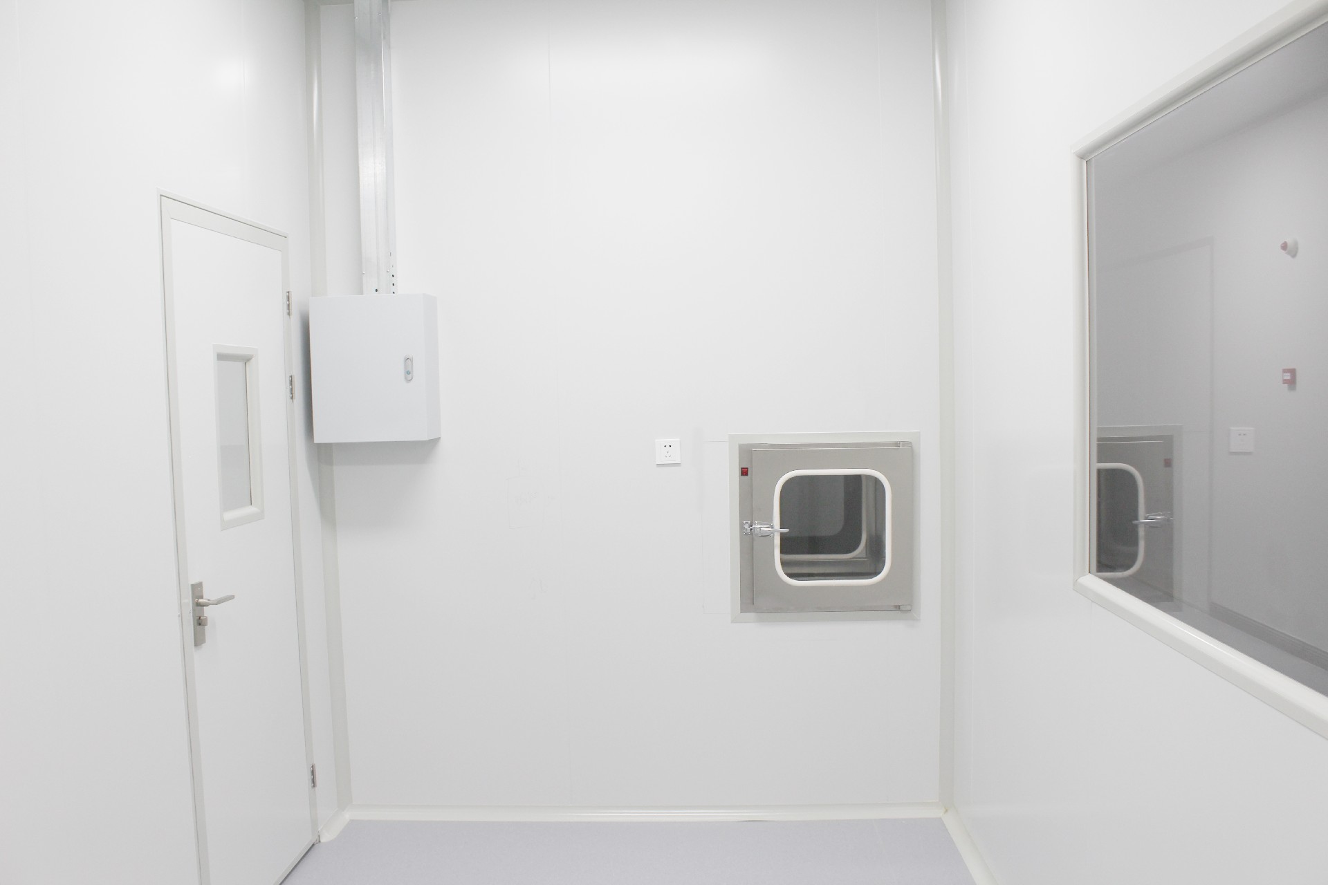 潔凈車(chē)間圖片.jpg 潔凈車(chē)間圖片.jpg