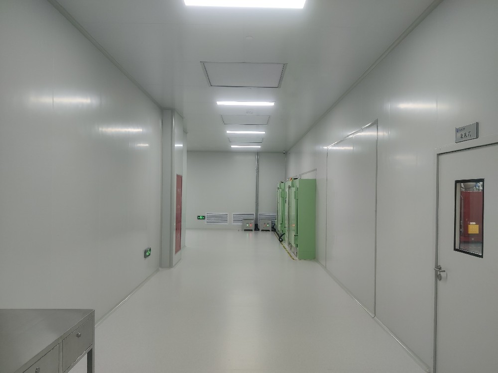 江蘇常熟萬(wàn)級三類(lèi)醫療器械潔凈車(chē)間裝修